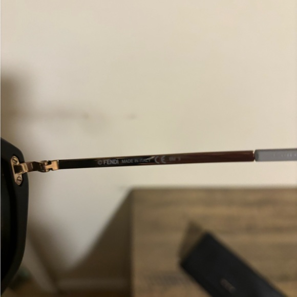 FENDI Zucca FF Logo shield  sunglasses - Picture 2 of 5